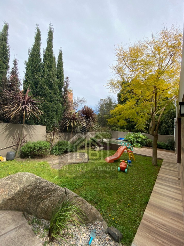 Casa zona uncas